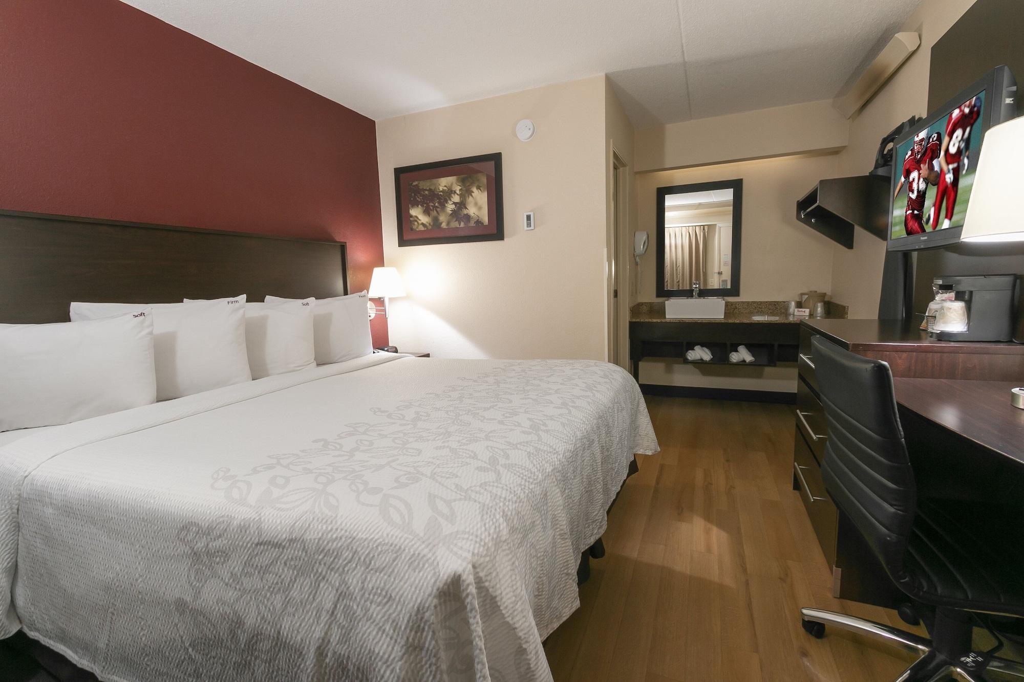 Red Roof Inn Plus+ Washington Dc - Alexandria Dış mekan fotoğraf