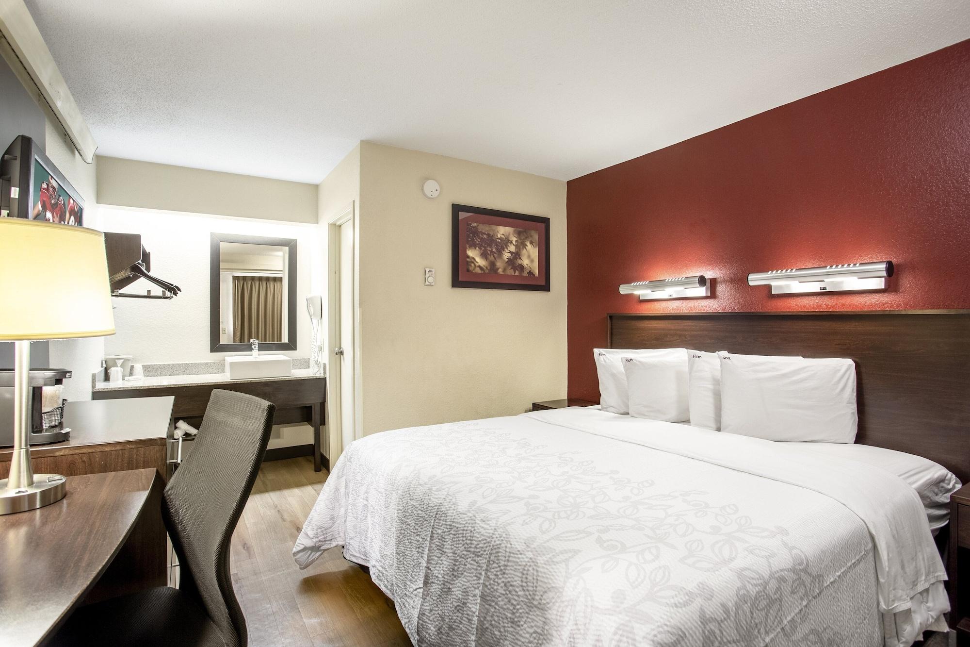 Red Roof Inn Plus+ Washington Dc - Alexandria Dış mekan fotoğraf