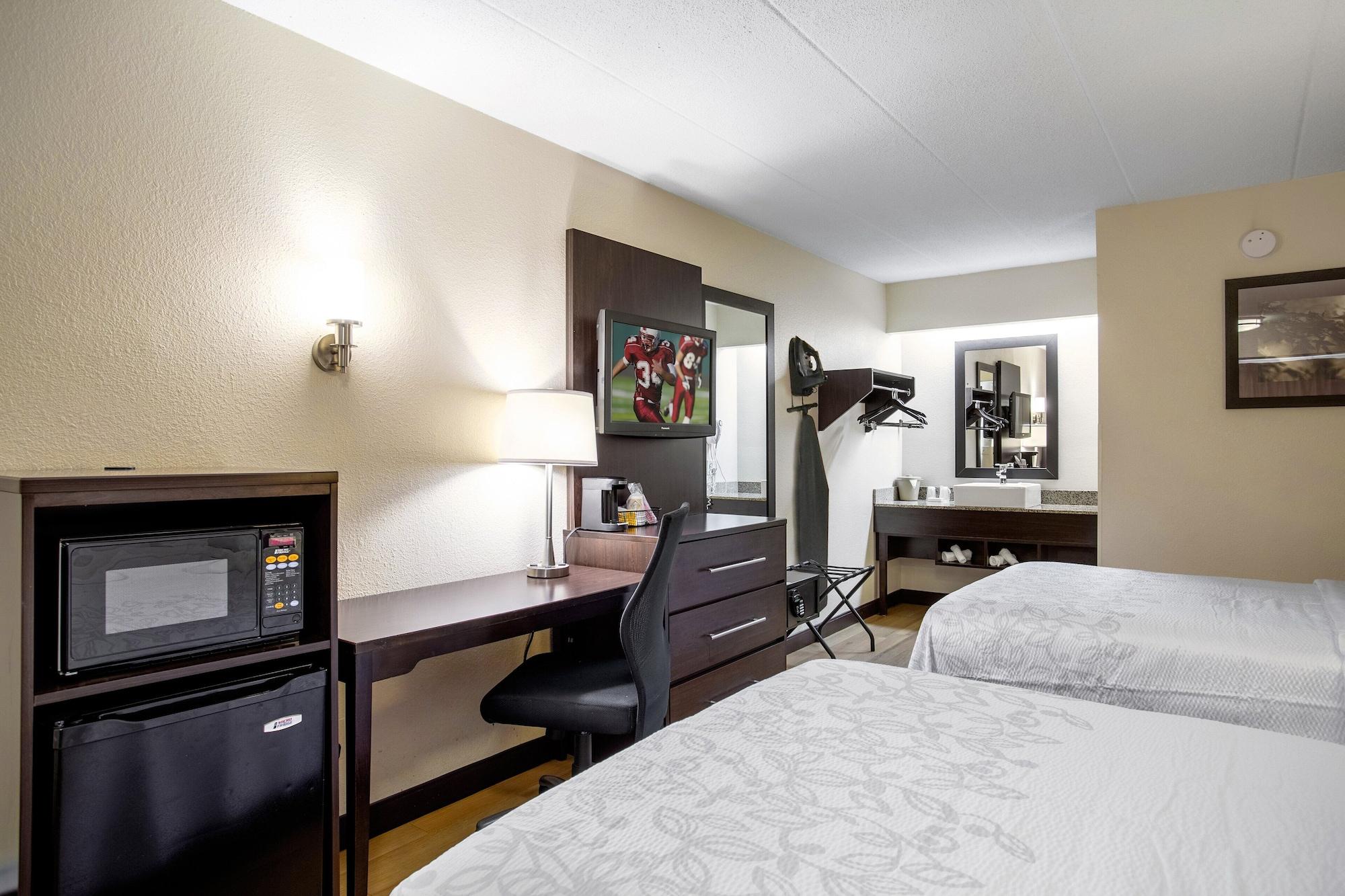 Red Roof Inn Plus+ Washington Dc - Alexandria Dış mekan fotoğraf