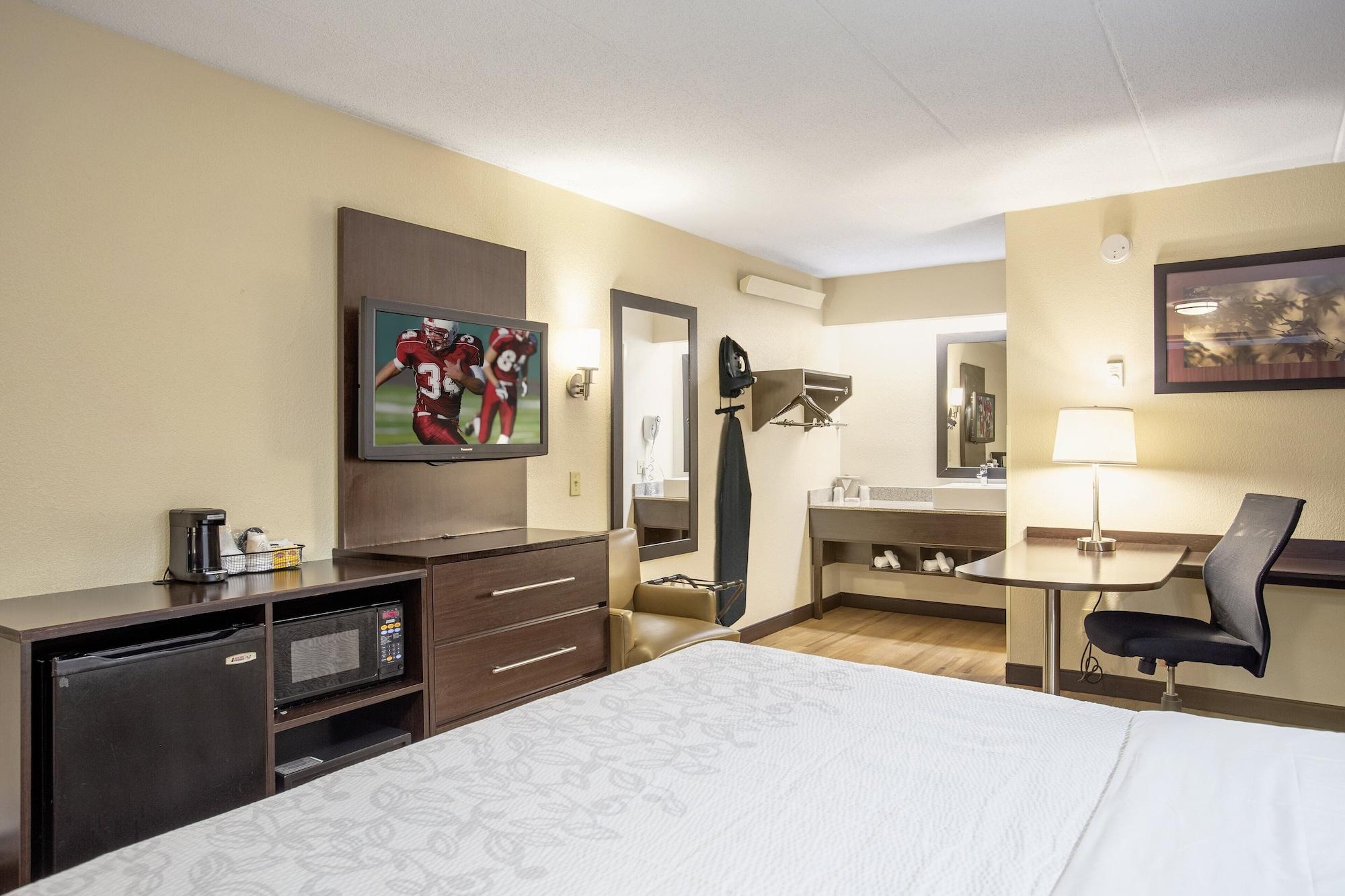 Red Roof Inn Plus+ Washington Dc - Alexandria Dış mekan fotoğraf