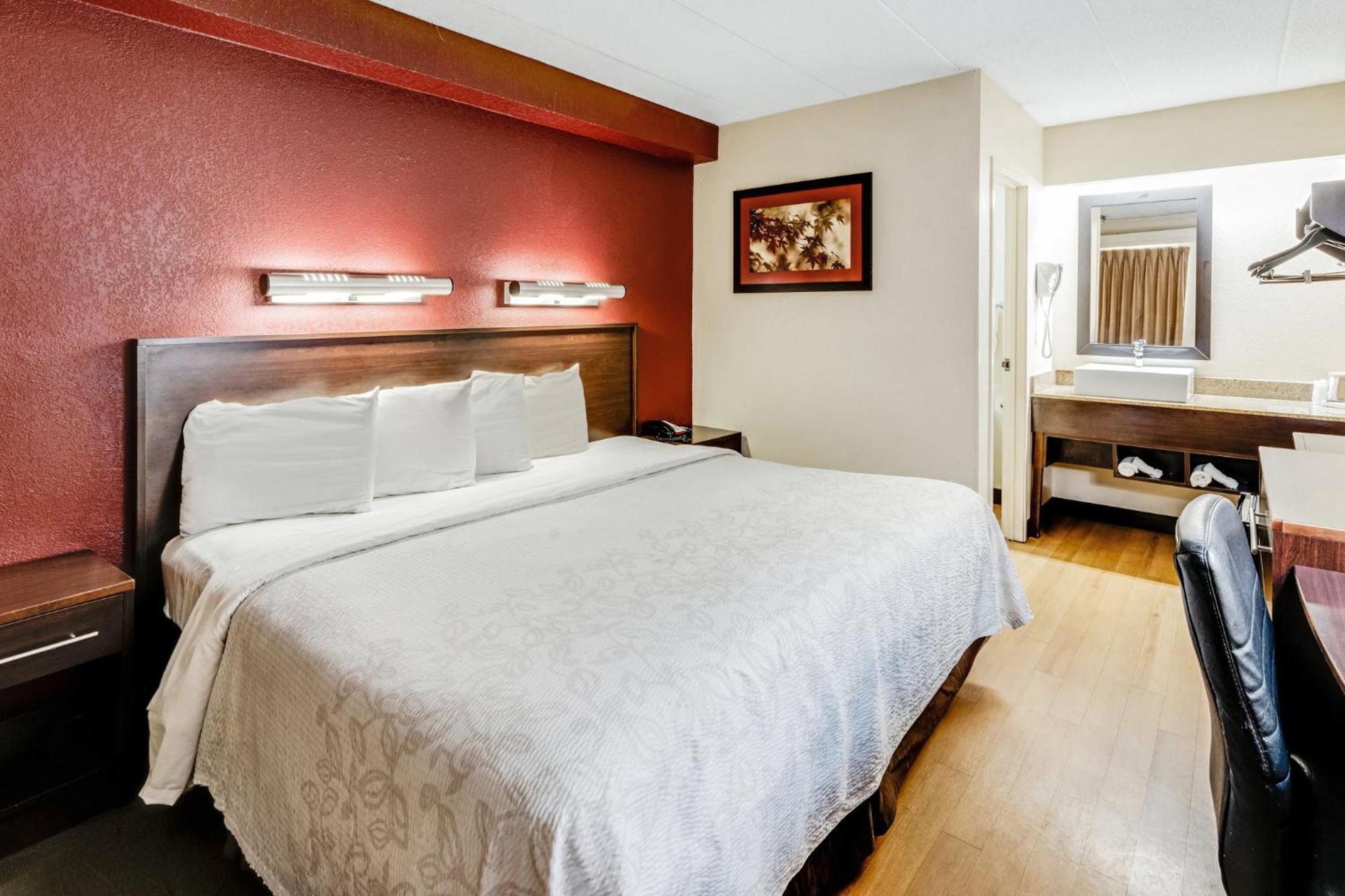Red Roof Inn Plus+ Washington Dc - Alexandria Dış mekan fotoğraf