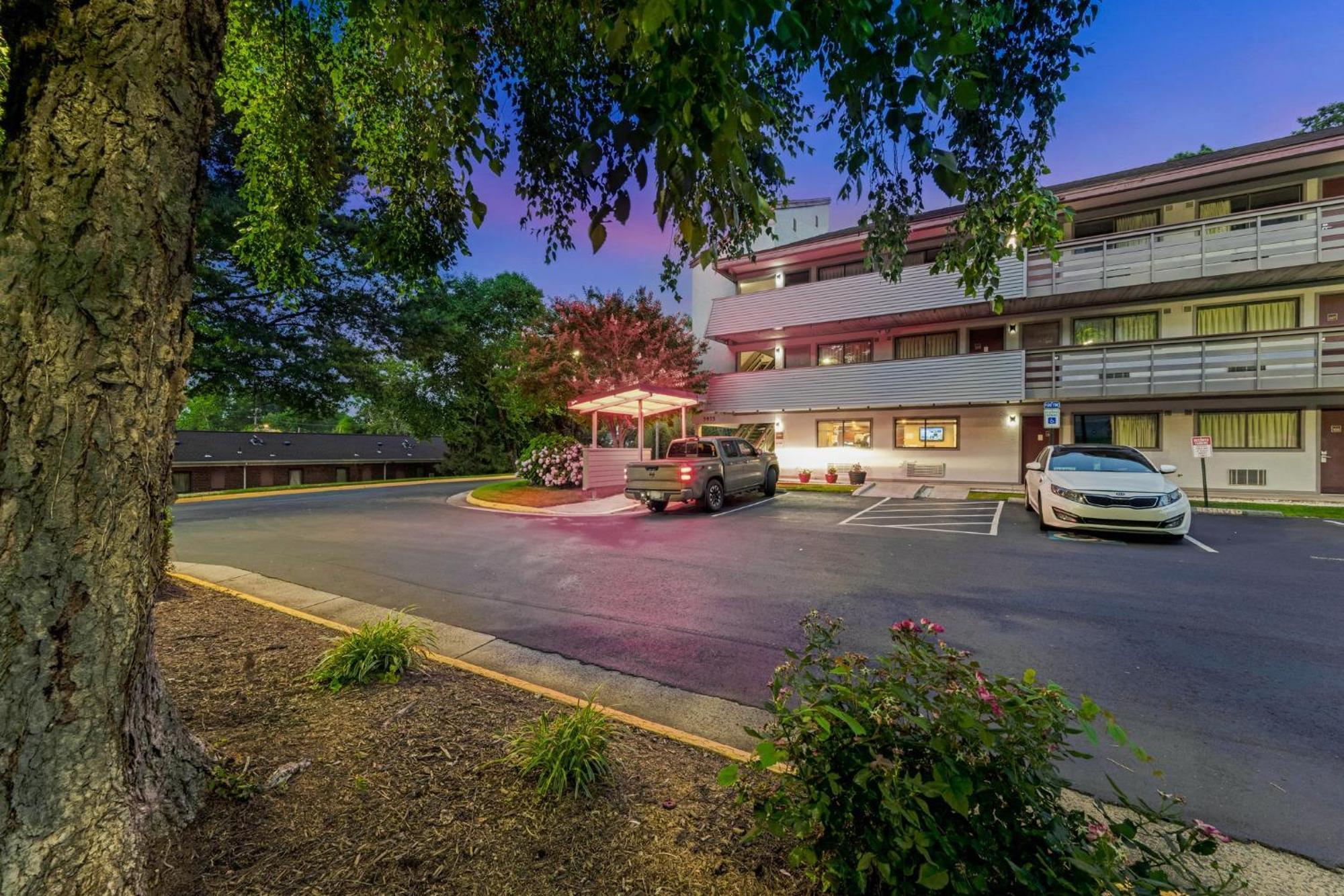 Red Roof Inn Plus+ Washington Dc - Alexandria Dış mekan fotoğraf